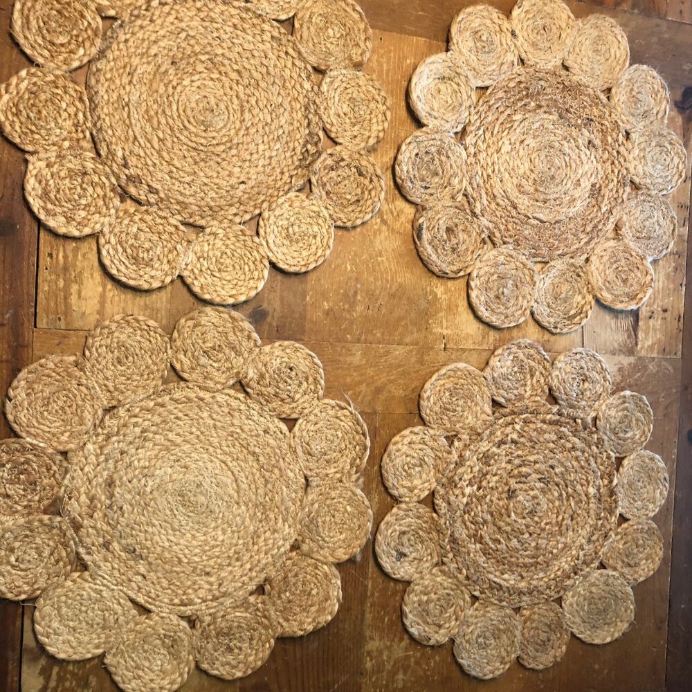 Set of 4 100% Jute Round Dining Placemats Boho Coastal - New